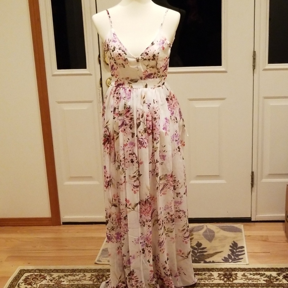 Miss Avenue Small Full Length Dress